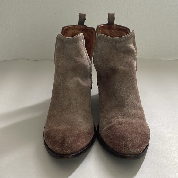 Jeffrey Campbell Muskrat Cut Out Suede Taupe Brown Ankle Boots Women's Size 9 - Picture 6 of 8